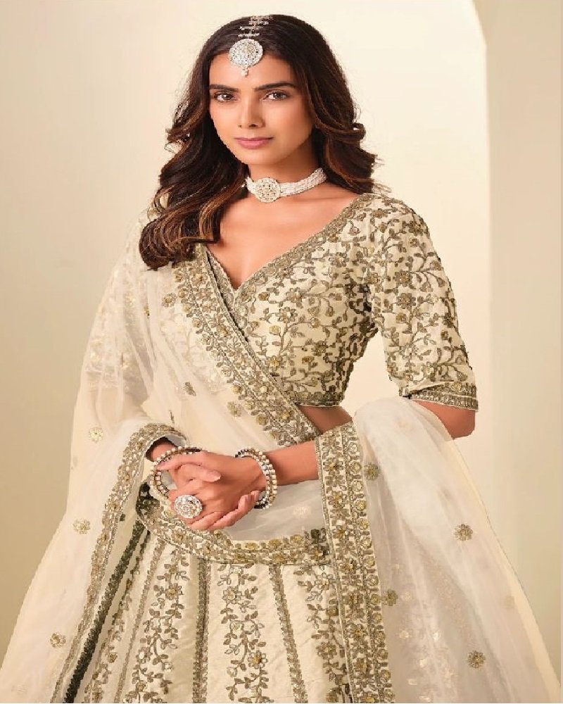 Regal Gold Embroidered Art Silk Wedding Lehenga Choli - Image 9