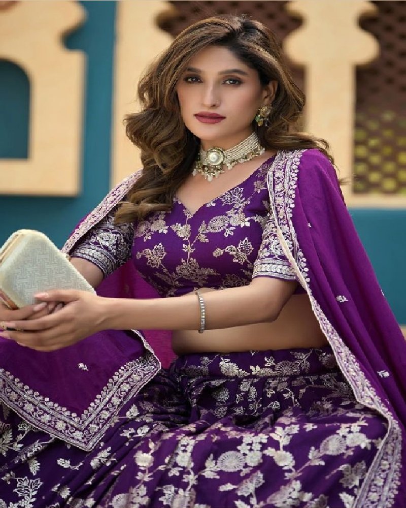Royal Dola Silk Jacquard Festive Lehenga Choli - Image 3